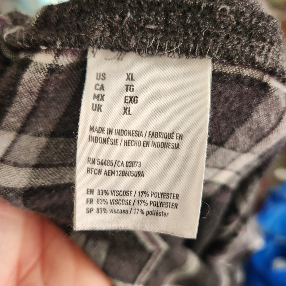 American Eagle Outfitters Boyfriend Fit Plaid Shirt Gray XL Ahh-mazingly Soft - Picture 4 of 5